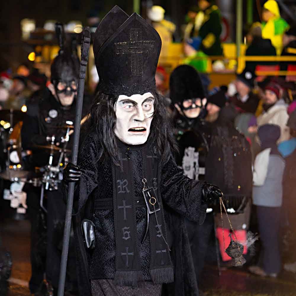 Religion transformiert sich, wird diffuser und unbestimmter und tritt in neuen, unerwarteten Formen auf